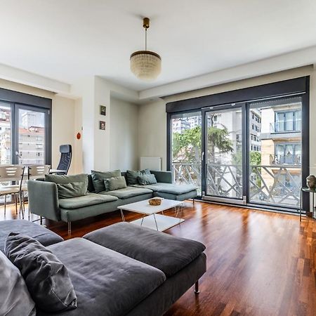Spacious Flat Near Bagdat Avenue In Suadiye Appartement Istanboel Buitenkant foto