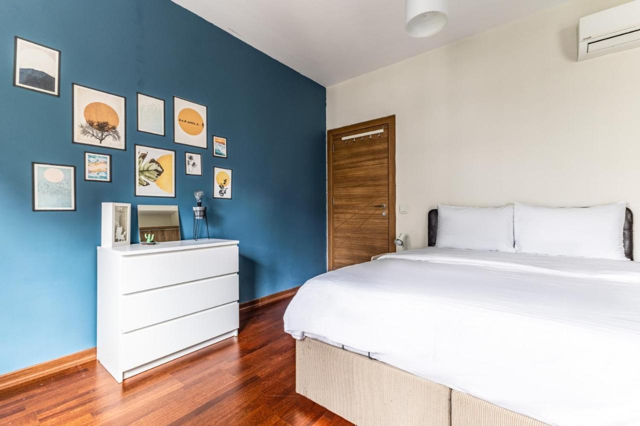 Spacious Flat Near Bagdat Avenue In Suadiye Appartement Istanboel Buitenkant foto